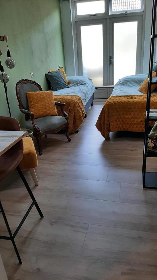 Gastenverblijf Nummer 1 Sommelsdijk Bagian luar foto