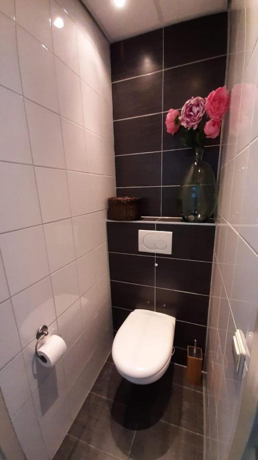 Gastenverblijf Nummer 1 Sommelsdijk Bagian luar foto