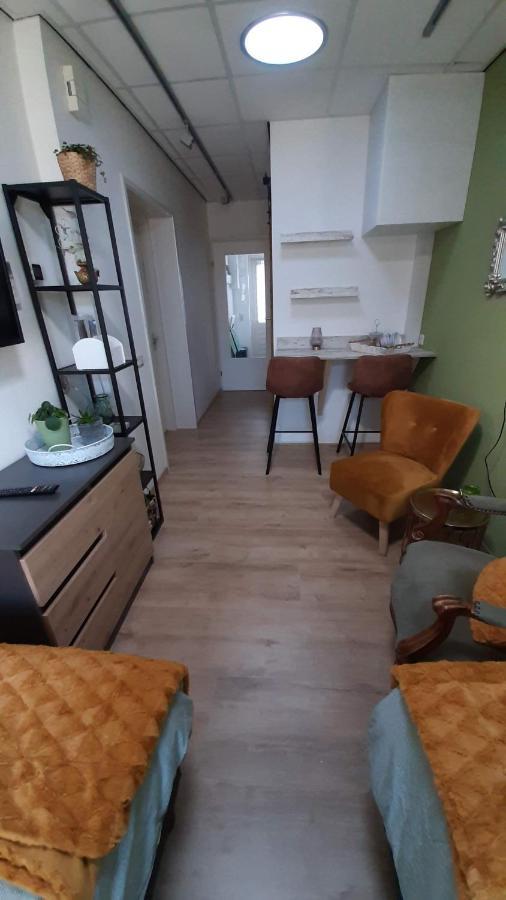 Gastenverblijf Nummer 1 Sommelsdijk Bagian luar foto